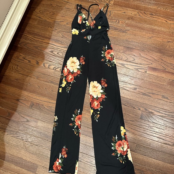 wishful thinking Pants - Floral print black jumpsuit size small